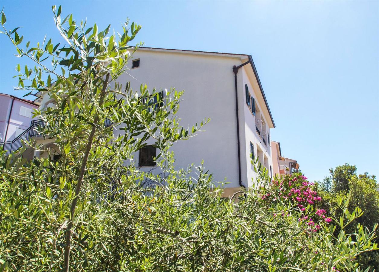 Apartments Olea Rabac Εξωτερικό φωτογραφία